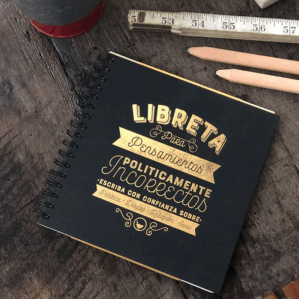 LIBRETA ANILLADA FOLIA POLITICAMENTE