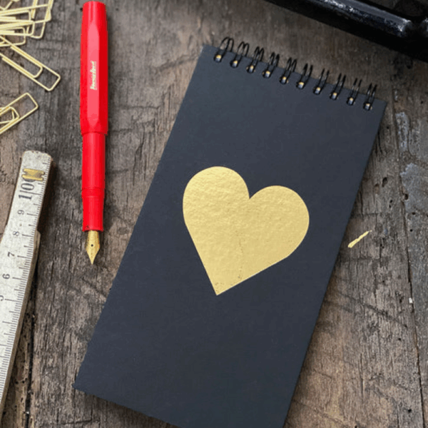 LIBRETA ANILLADA FOLIA CORAZON PETIT